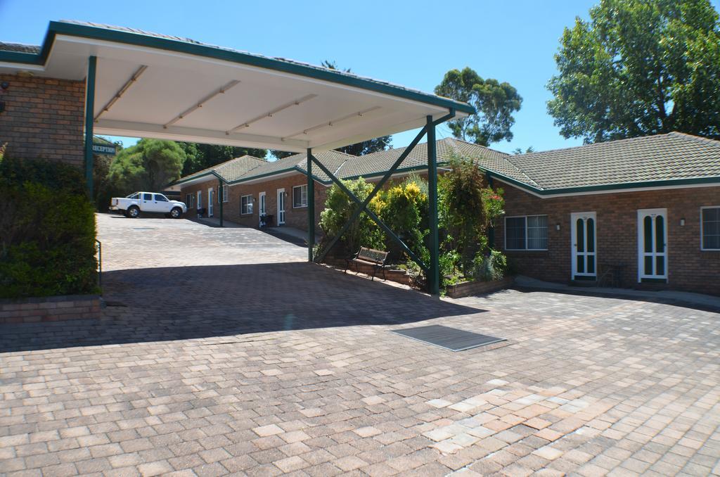 Deer Park Motor Inn Armidale Zewnętrze zdjęcie