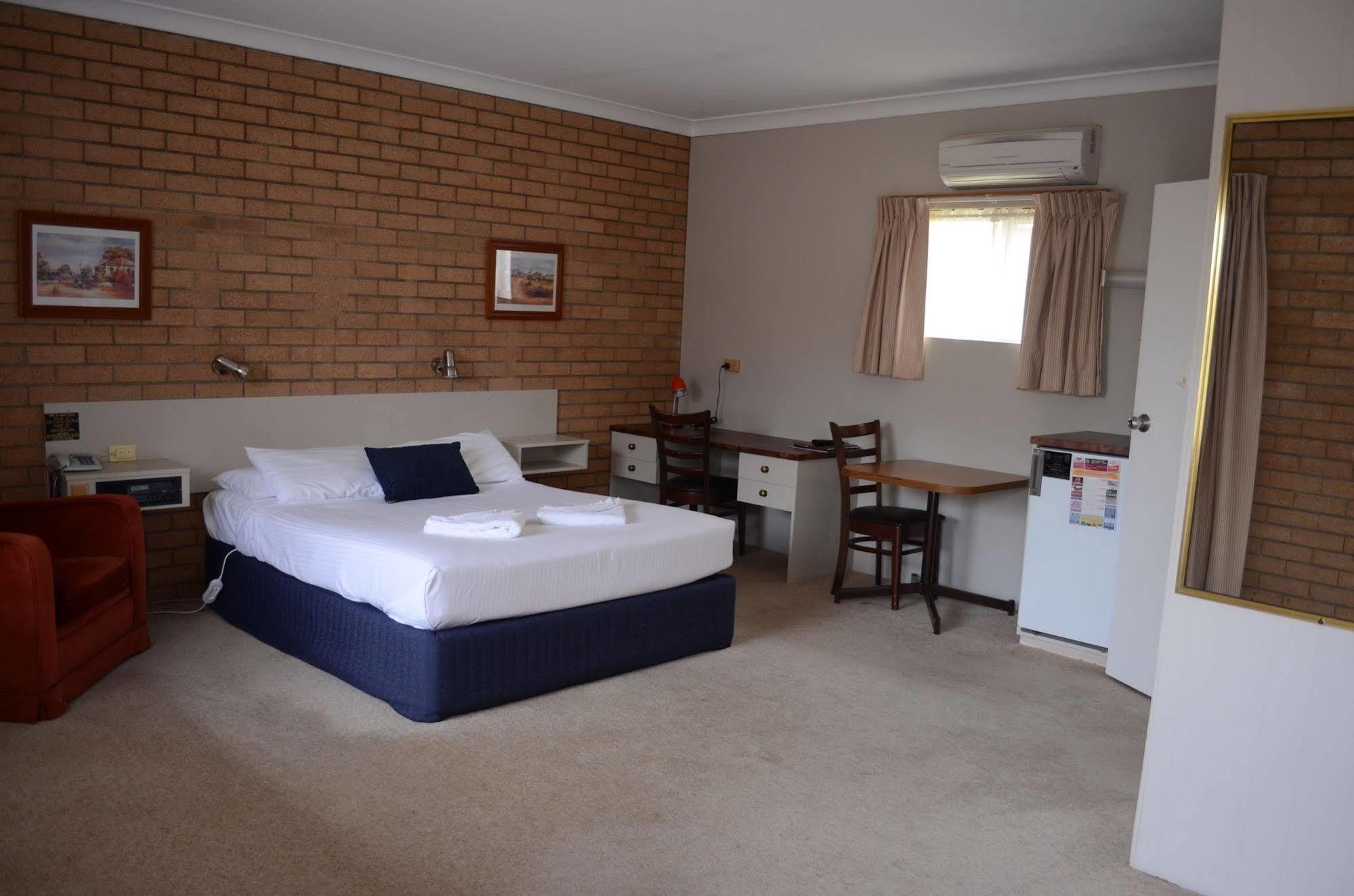 Deer Park Motor Inn Armidale Zewnętrze zdjęcie